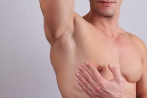 Depilacja laserowa mężczyzn skuteczne usuwanie owłosienia z ramion i pleców
